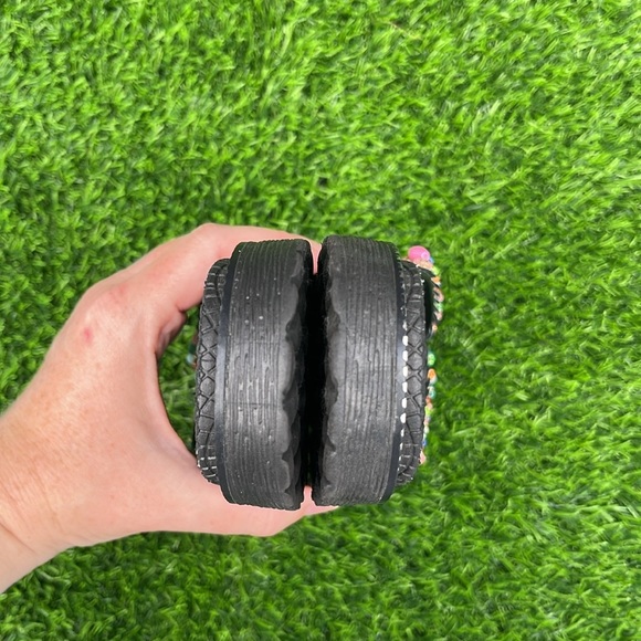 Black Beaded Flip Flops size 9.5 - Picture 9 of 9